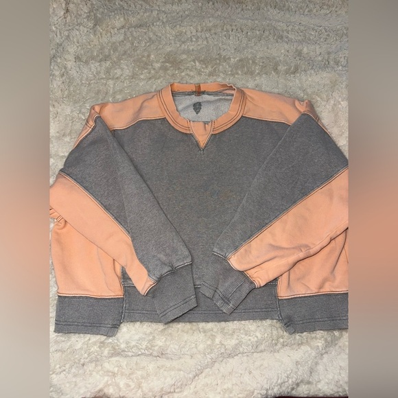 Women’s Free People Movement Heather Grey Melon Intercept Colorblock Pullover - Picture 3 of 14
